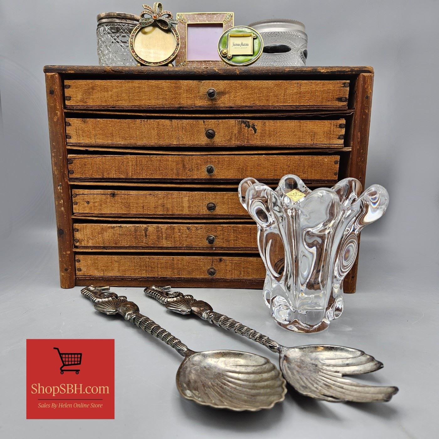 Online Only Estate Sale Furniture, Rugs,... starts on 8/2/2023