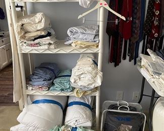 Great linens, lots of choices 