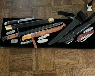 Lots and lots of knives to choose from including a vintage military bayonet 
