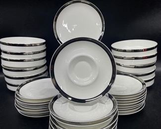 MIKASA FINE BONE CHINA SOLITUDE A5 166 HUGE LOT OF SOUP BOWLS SAUCERS ABS SALAD PLATES

