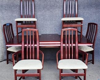 Mid Century Modern Canadian Dining Table with Extension Leaf & 6 Dining Chairs
