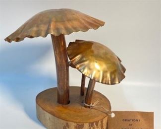 Vintage MCM Brass, Copper, and Wood Wild Mushrooms Decoration - Creations by Reginald - Mid Century Modern
