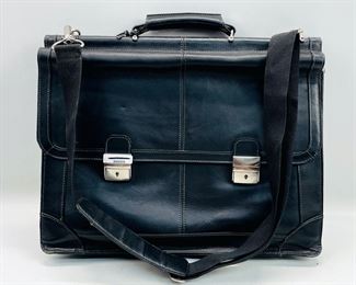 Vintage Wilsons Leathers Genuine Black Leather Briefcase W/ Cushions And Multiple Compartments Preowned In Good Condition
