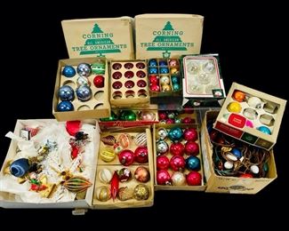 Vintage Christmas Holiday Ornaments Corning All American Tree Ornaments , Shiny Brite And Other Vintage Glass Ornaments Assorted Lot
