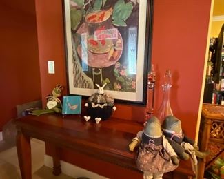 Lovely Console Table with fun accessories!