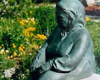 Full Size The Old Greek's Wife Bronze By Darlis Lamb (1 Of 8) With Base