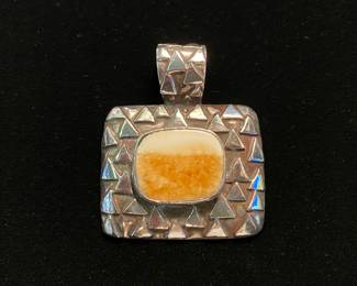 Dian Malouf pendant