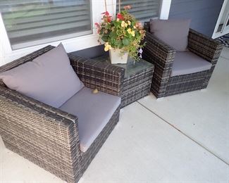 OUTDOOR CHAIRS / W/CUSHIONS & TABLE