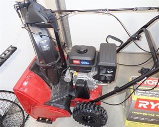 SNOWBLOWER