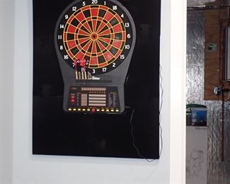 LARGE WALL DART BOARD VIPER