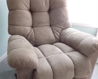 LAZY BOY RECLINER