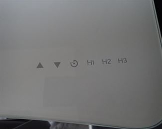 SIT OR STAND MOTION DESK - 2 MONITORS