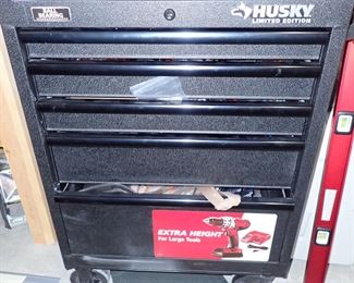 HUSKY TOOL CHEST