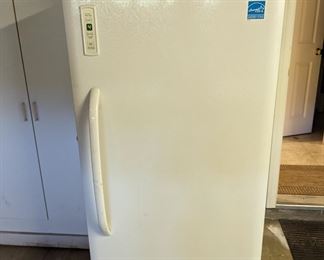 GE upright freezer 