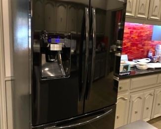 Samsumg refrigerator