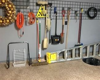 Yard and lawn tools