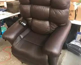 Lift Chair Like New