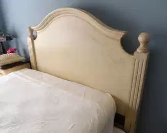 Hooker Furniture bed frame/headboard/footboard