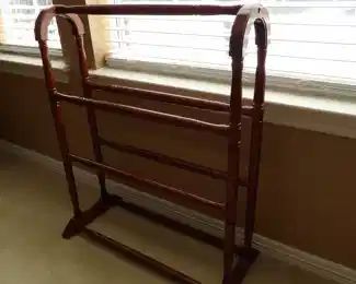 blanket rack