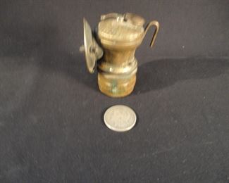 Vintage US Auto-Lite Universal Lamp Co. Coal Miner Brass Carbide Headlamp Light.
