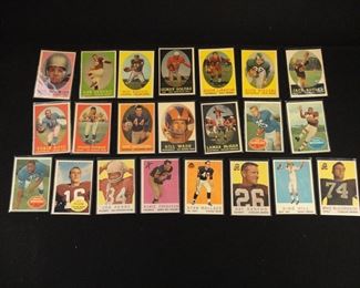 Vintage Lot of 22 1958, 1959, & 1960 Topps Football Cards.

