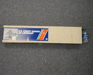 Vintage 1986 Dumas U.S. Coast Guard 44 Ft. Lifeboat Model - NIB
