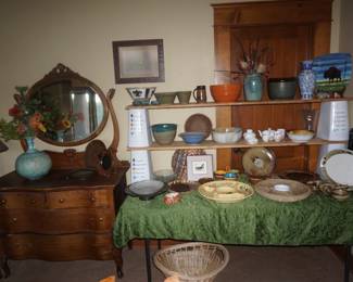 pottery, bureau