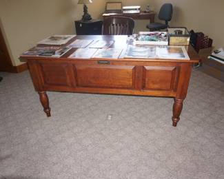 desk
