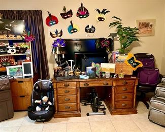 Marci Gras fun!  Spice up the office!