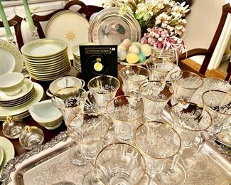 See the Downton Abbey bell?