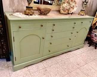 This sage buffet is wonderful!