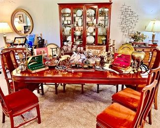 Beautiful Asian dining table with 8 chairs. 