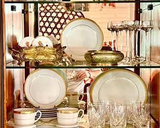 Gold and white Japanese china. 