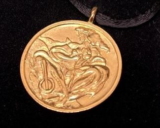 EH7023 Linda Le Kinff Art Jewelry Pendant Costume https://www.ebay.com/str/agesagoestatesales