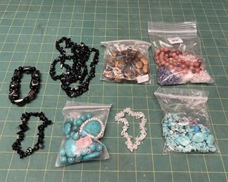 EH7010 GRANNY S Costume Jewelry Lot https://www.ebay.com/str/agesagoestatesales