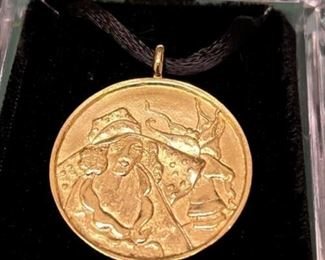 EH7022 Itzchak Tarkay Jewelry Pendant Costume https://www.ebay.com/str/agesagoestatesales