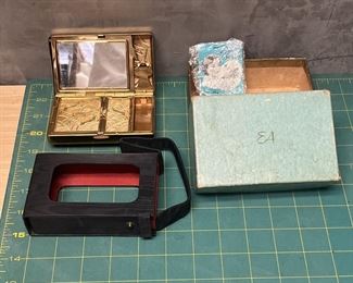 JM7031 Elgin American Compact Blue Danube Original Box Case Brass Vintage https://www.ebay.com/str/agesagoestatesales