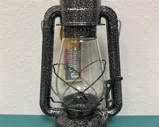 JM7045 Vintage Dietz Lantern https://www.ebay.com/str/agesagoestatesales