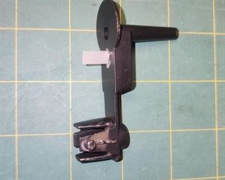 JM9013 Star Wars Darth Vader Star Destroyer Laser Cannon Gun Mount https://www.ebay.com/str/agesagoestatesales