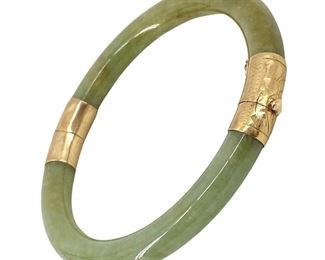 Vintage 585 14K Gold and Jade Bangle

