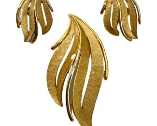 Vintage Brass Trifari Clip On Earrings and Pin
