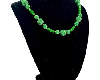 Green Jadeite Beaded Necklace
