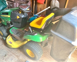 John deere riding mower with bagger 