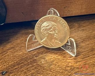 1981 Willa Cather Commemorative 1/2 oz GOLD Coin in Original Box
