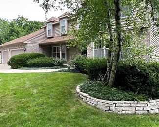Our Next Estate Home in the Knolls of Huntington in Central Naperville of Naper Blvd.