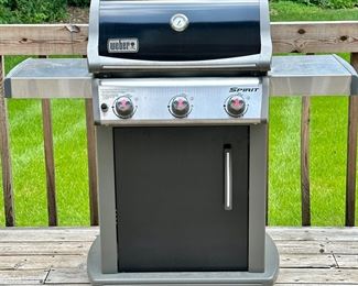 Weber Spirit 3 Burner Propane Gas Grill.  