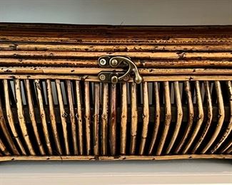 Wicker Basket with Closure