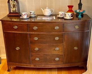 Duncan Phyfe Style 1930's Sideboard  with 4 Drawers and 2 Cabinets with Original Hardware.