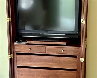Beautiful and Compact Stickley Armoire/Media Cabinet. 43" W x 20.5" D x 77" H.  38" x 42" Opening for TV for a 37" TV.  Sony KDL-37L4000 TV