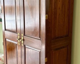 Beautiful and Compact Stickley Mahogany Armoire/Media Cabinet. 43" W x 20.5" D x 77" H.